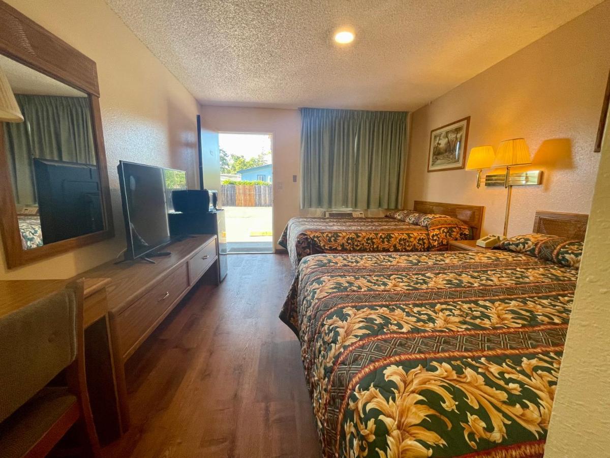 Regency Inn Lakeport Eksteriør billede