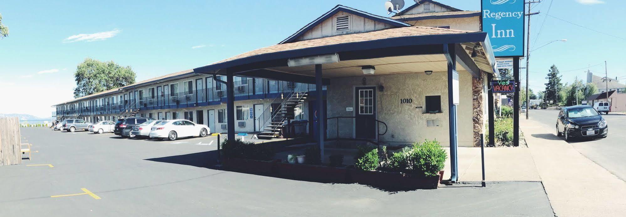 Regency Inn Lakeport Eksteriør billede