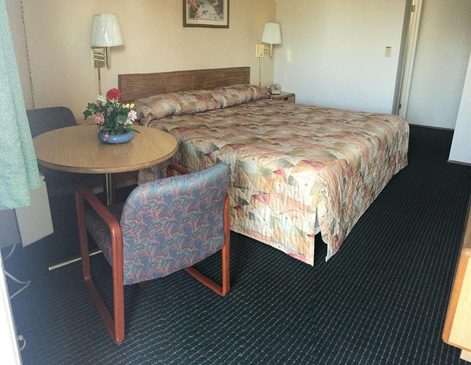 Regency Inn Lakeport Eksteriør billede