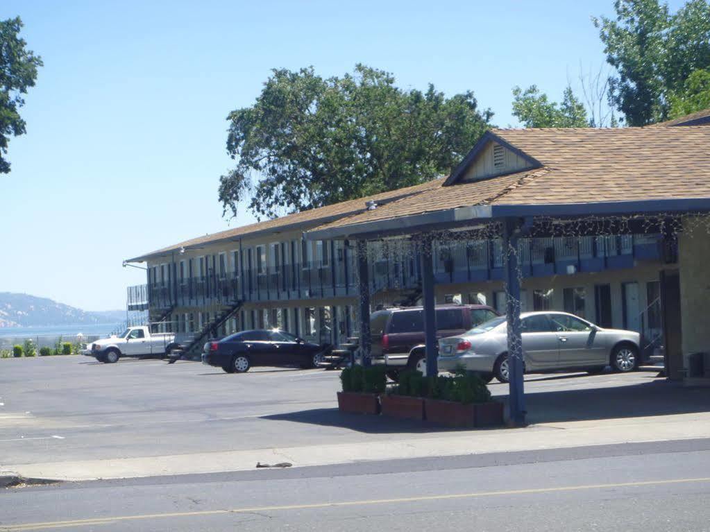 Regency Inn Lakeport Eksteriør billede