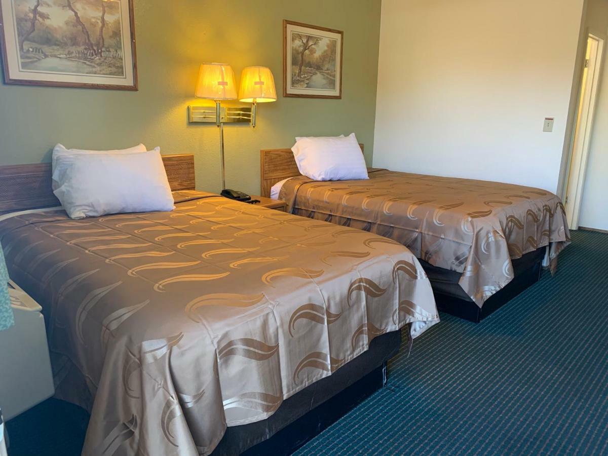 Regency Inn Lakeport Eksteriør billede